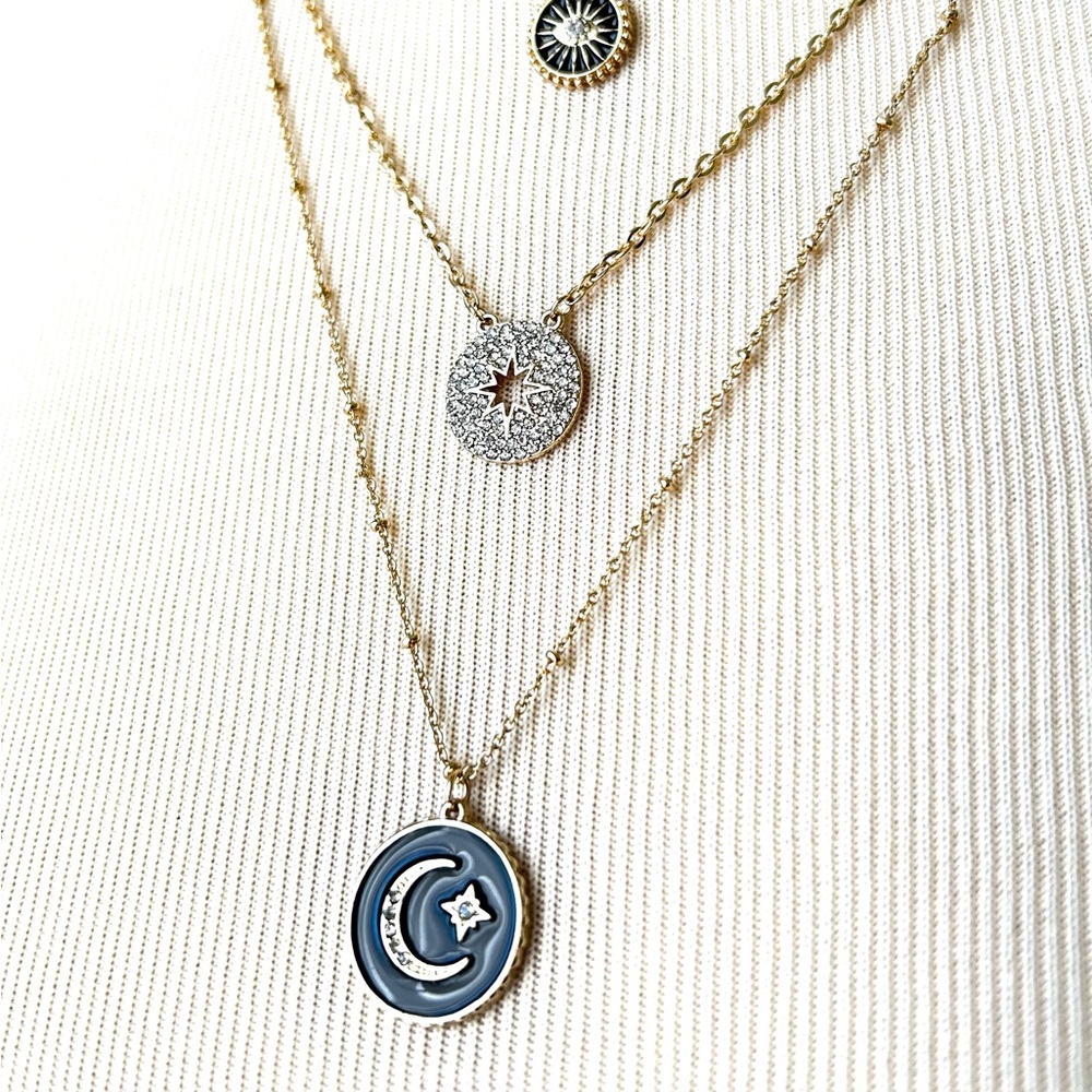 🍂3-Piece Necklace Set. Crescent Moon, Star, Evil Eye, Starburst. Black/Gold - Picture 6 of 8